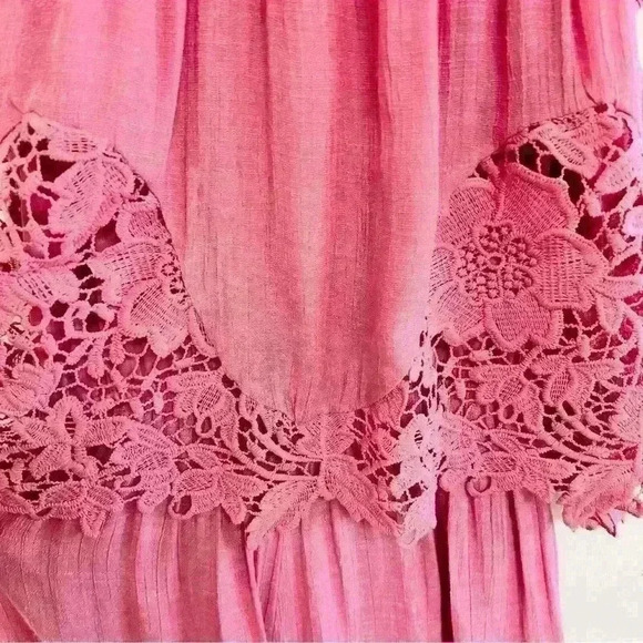J Glee Pink Crochet Jumpsuit/Romper Size SP - Picture 10 of 14